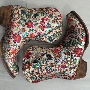 Roper Gold Floral Multi-Color Boots Size 8.5